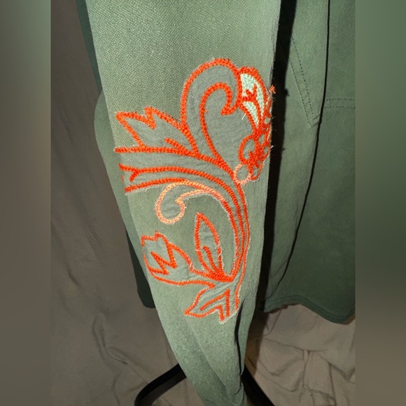 We The Free Green Embroidered Button Down Shirt - Picture 9 of 11